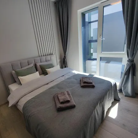 Mano Jura 2 Apartamentai Meta * بالانغا